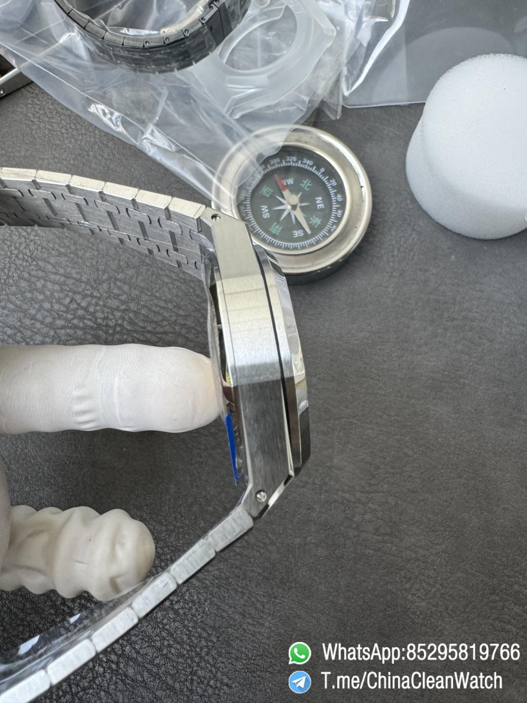 APS Factory Super Clone AP Royal Oak Chrono 26240 Green Dial on Stainless Steel Case and Bracelet SuperClone 4401 Movement 08 APS Factory Super Clone AP Royal Oak Chrono 26240 Green Dial on Stainless Steel Case and Bracelet SuperClone 4401 Movement 08