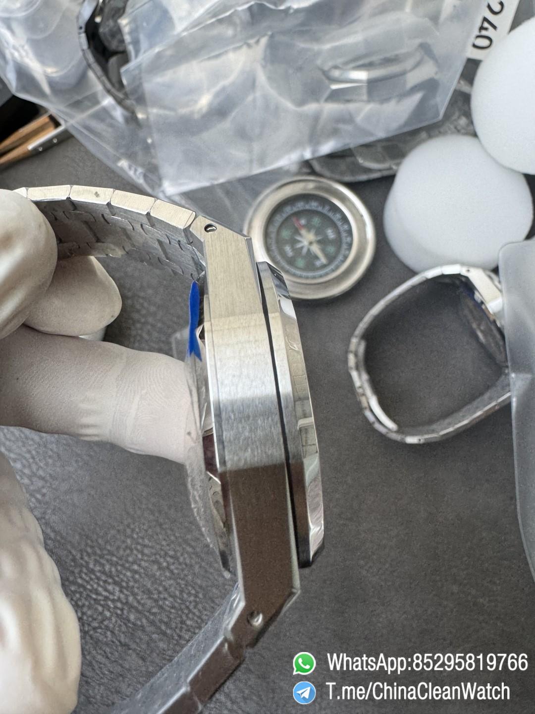 APS Factory Super Clone AP Royal Oak Chrono 26240 Silver Dial Stainless Steel Case and Bracelet SuperClone 4401 Movement 13 APS Factory Super Clone AP Royal Oak Chrono 26240 Silver Dial Stainless Steel Case and Bracelet SuperClone 4401 Movement 13