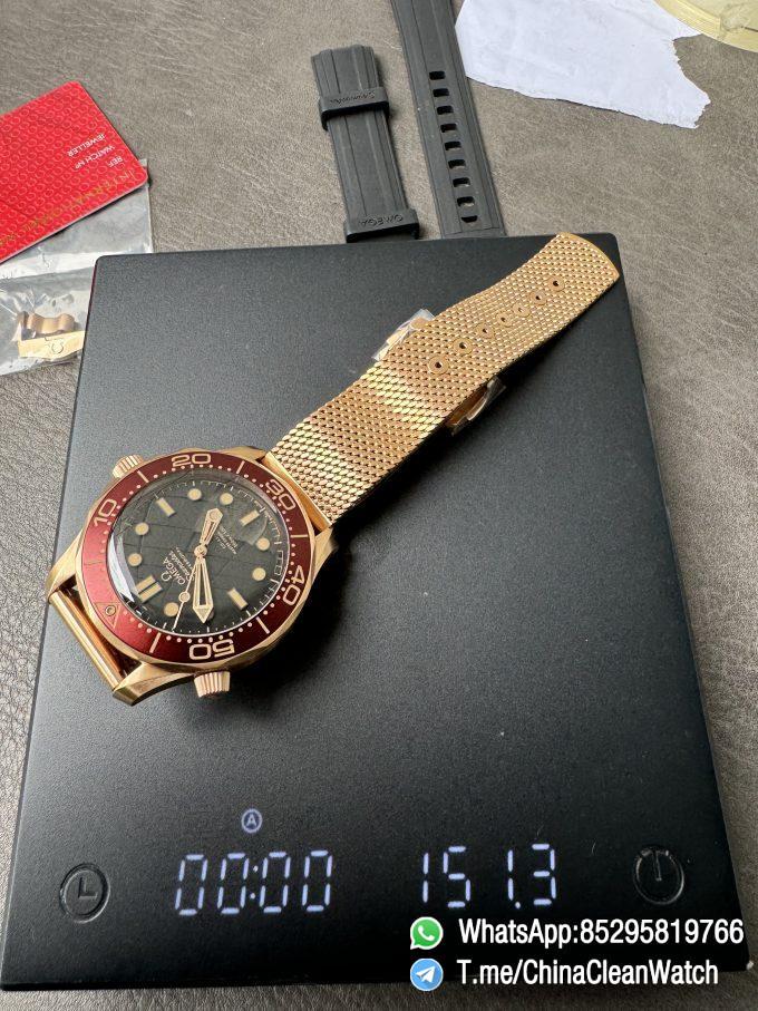 VS Factory Omega Seamaster Diver 300M Black Dial Burgundy Bezel Bronze Gold Case and Mesh Bracelet A8806 Movement 11