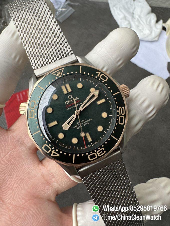 VSF Omega Seamaster Diver 300M 42mm Green Dial Titanium Bronze Gold Case Titanium Mesh Bracelet SuperClone 8806 Movement 06